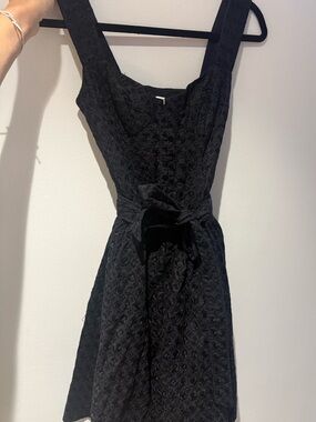 Nanette Lepore Black Sleeveless eyelet Midi Dress with Waist Tie